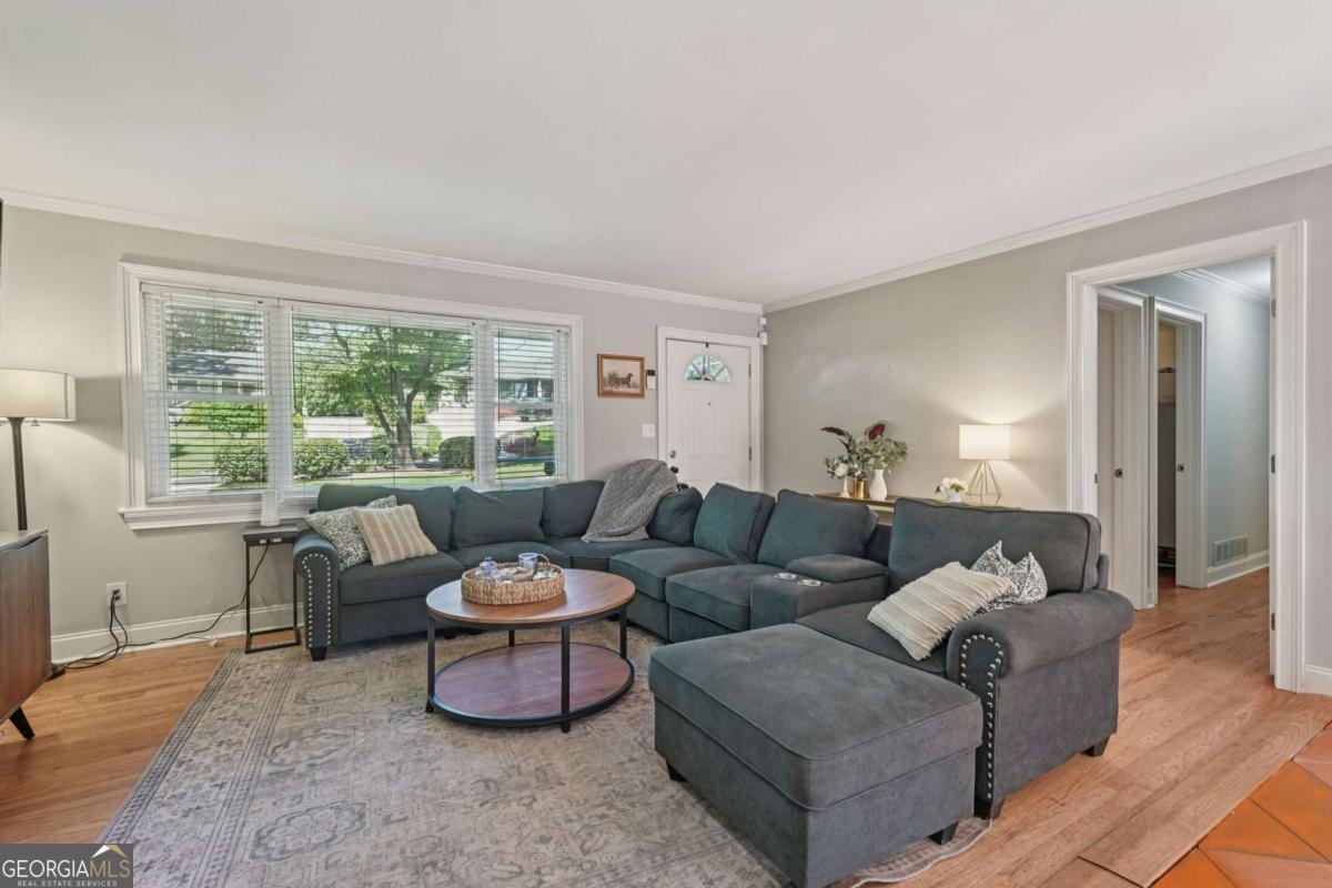 2331 Cortez Way Brookhaven - 3