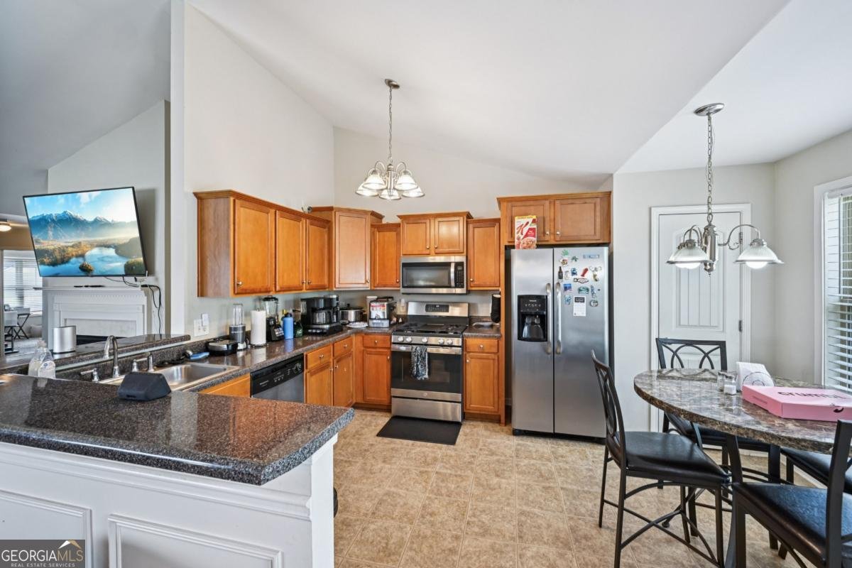 1066 Mcduffie Circle Douglasville - 13