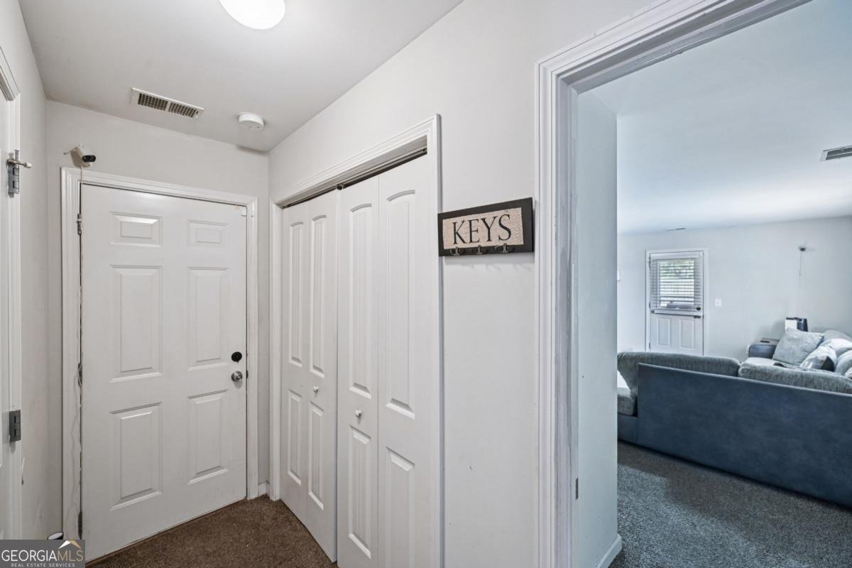 1066 Mcduffie Circle Douglasville - 16