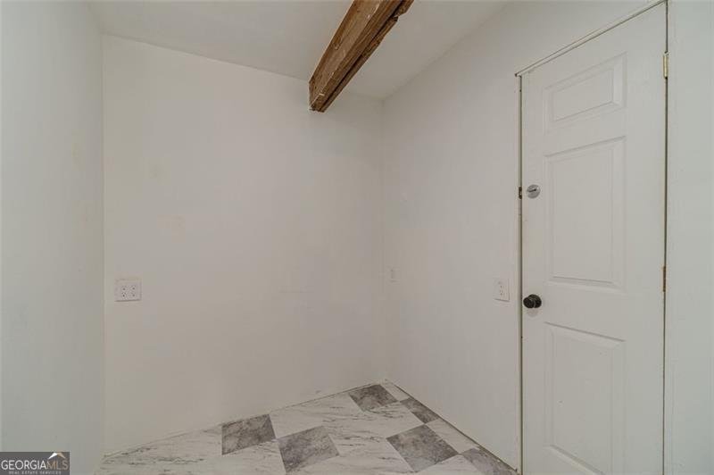 3872 TREE BARK Snellville - 16