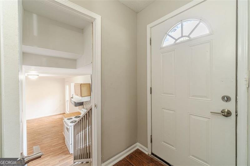 3872 TREE BARK Snellville - 6