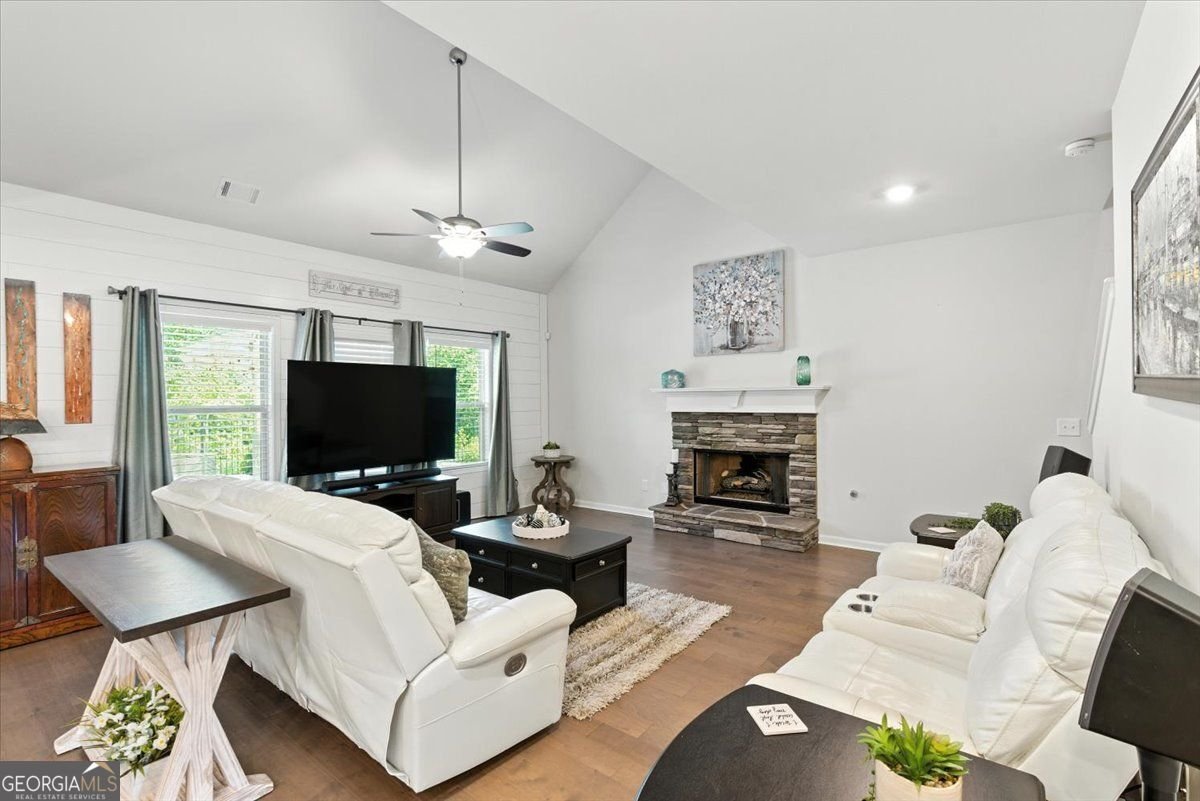 519 Amber Stone Waleska - 11