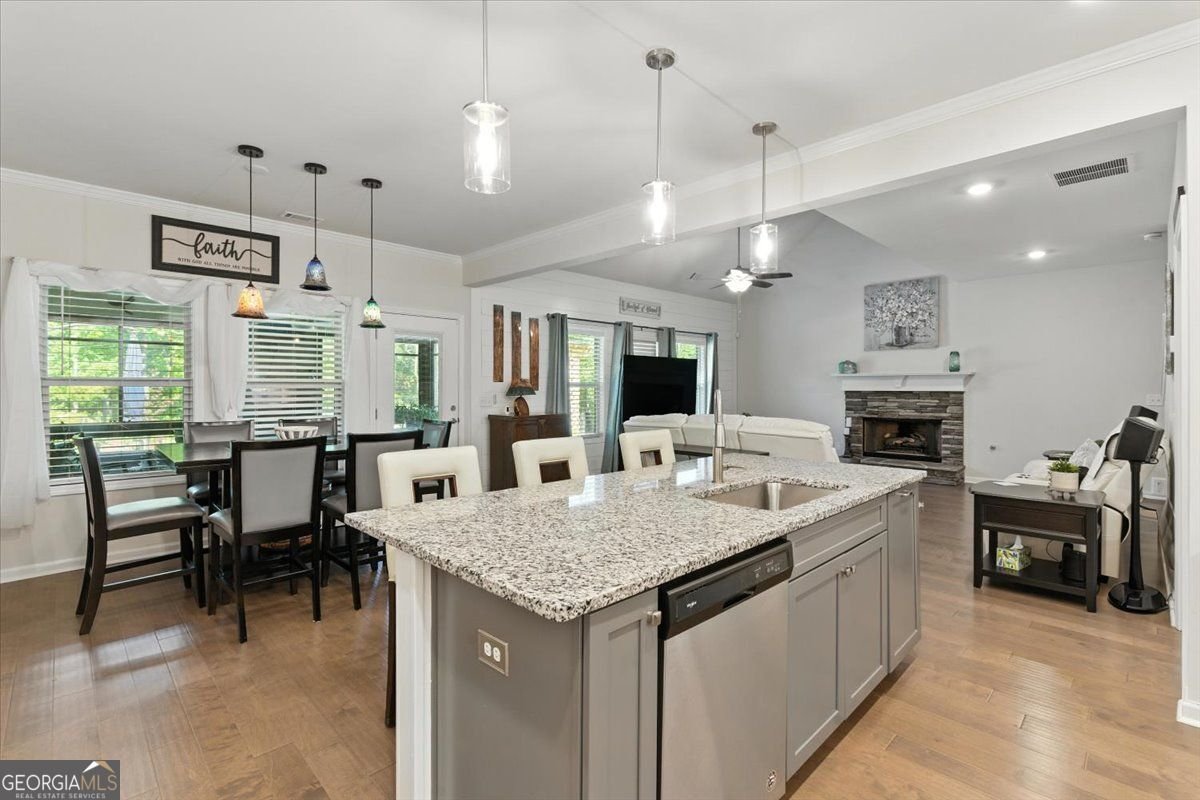 519 Amber Stone Waleska - 16