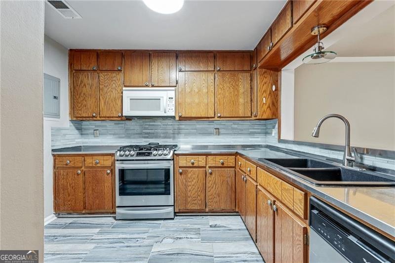 6043 Wintergreen Road Norcross - 8