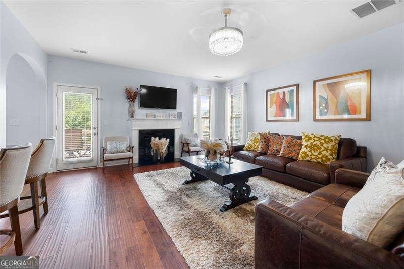 204 MISTY GROVE Drive Loganville - 12