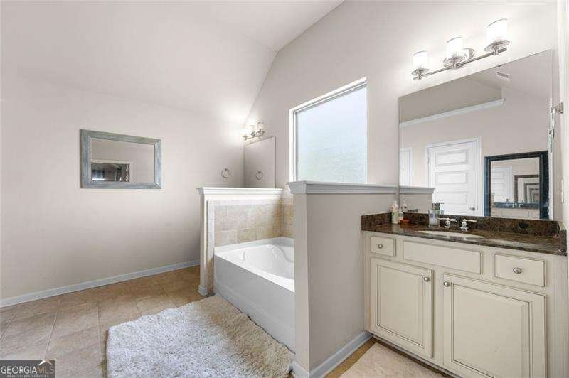 204 MISTY GROVE Drive Loganville - 22