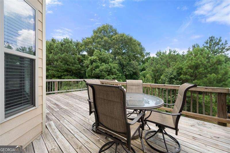 204 MISTY GROVE Drive Loganville - 33
