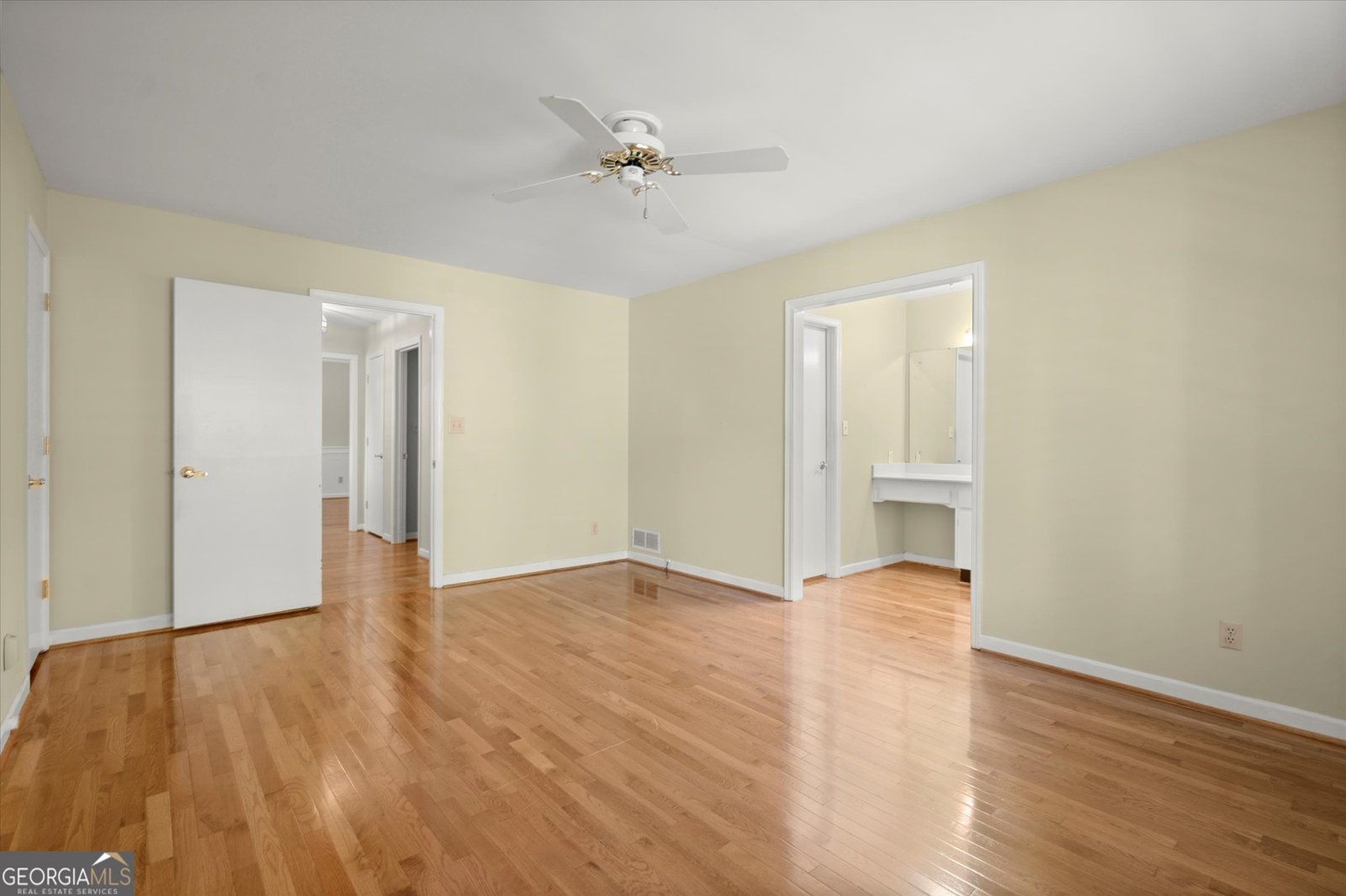 420 HACKBERRY Court Roswell - 30