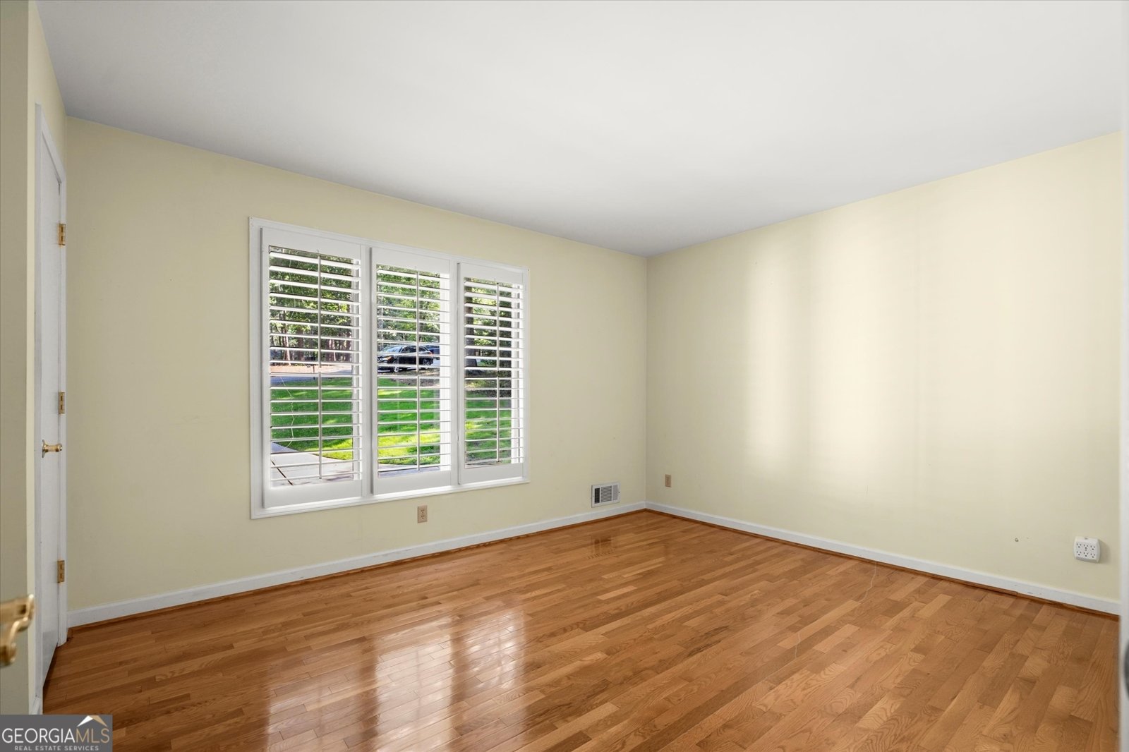 420 HACKBERRY Court Roswell - 40