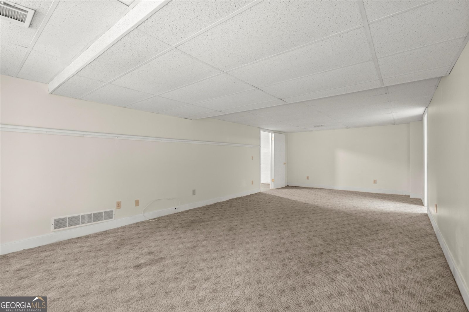 420 HACKBERRY Court Roswell - 45