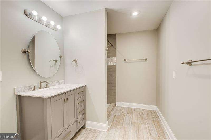 6426 Crown Forest Court Mableton - 47