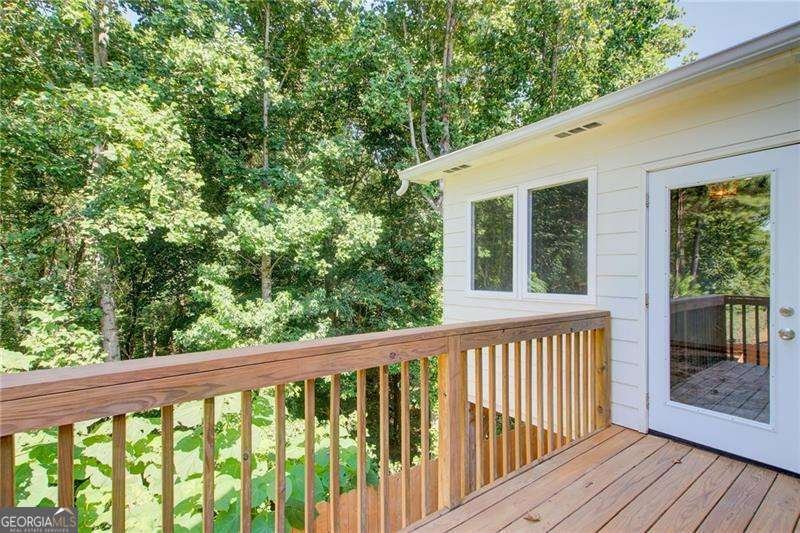 6426 Crown Forest Court Mableton - 9
