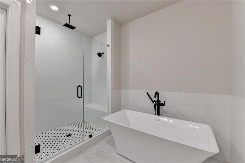 502 Clover Lane Alpharetta - 30