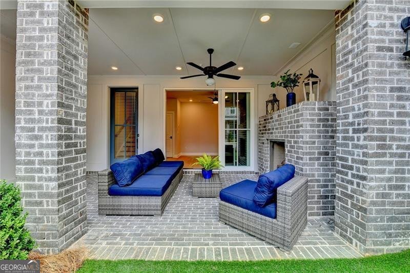 502 Clover Lane Alpharetta - 40