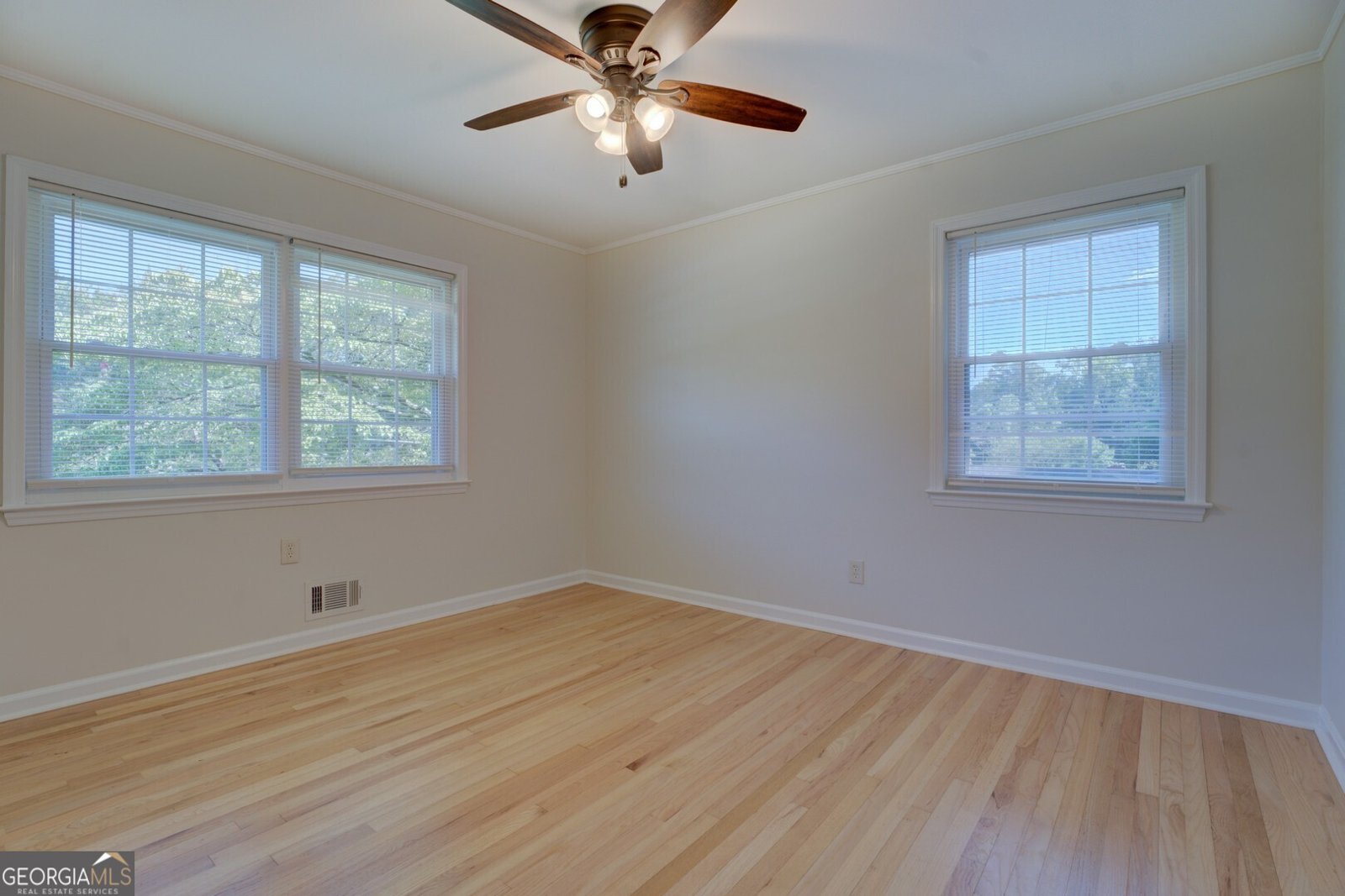 5257 Pinecrest Drive Covington - 21