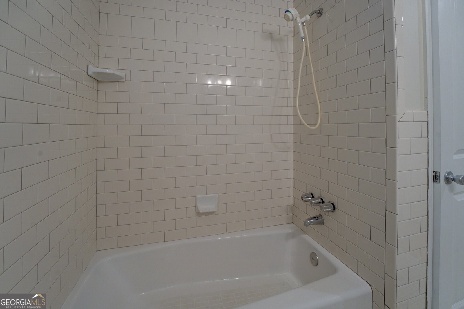 5257 Pinecrest Drive Covington - 23