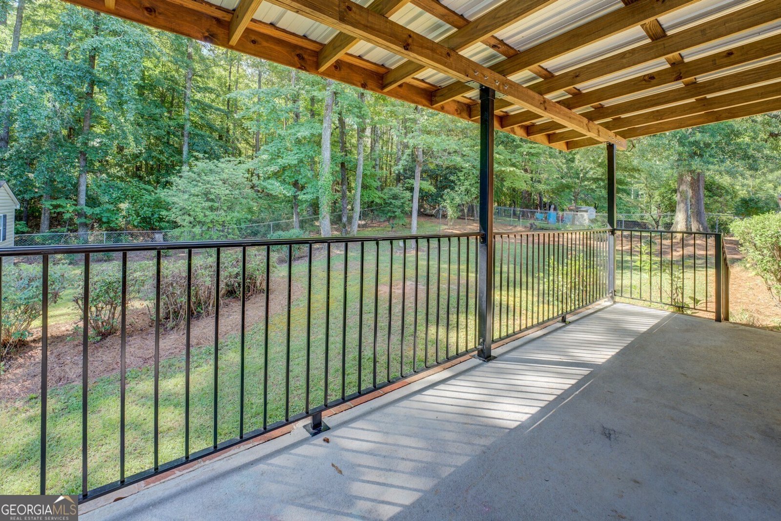 5257 Pinecrest Drive Covington - 33
