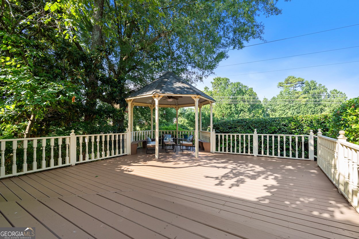 160 Amsterdam Drive Lilburn - 12