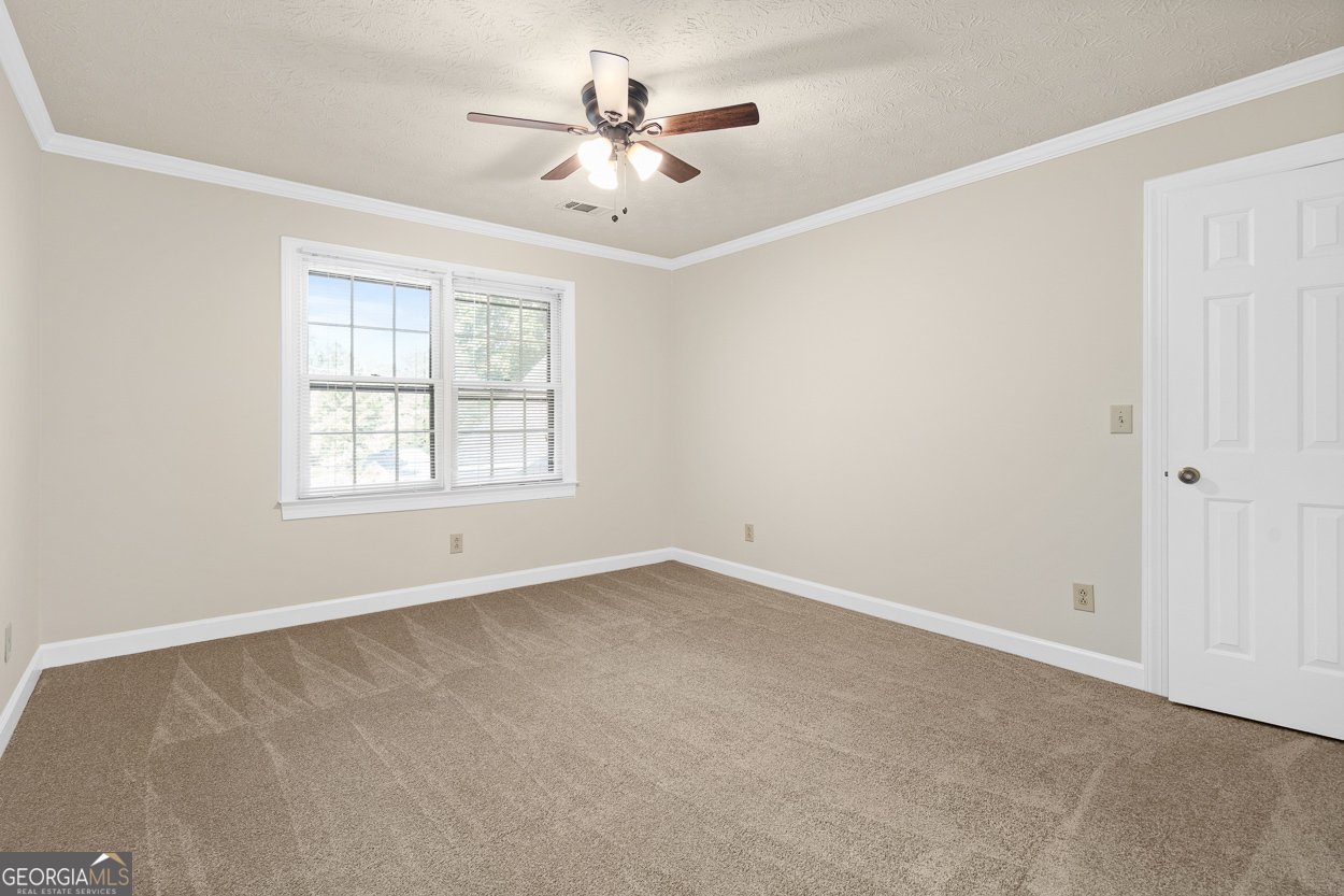 160 Amsterdam Drive Lilburn - 6