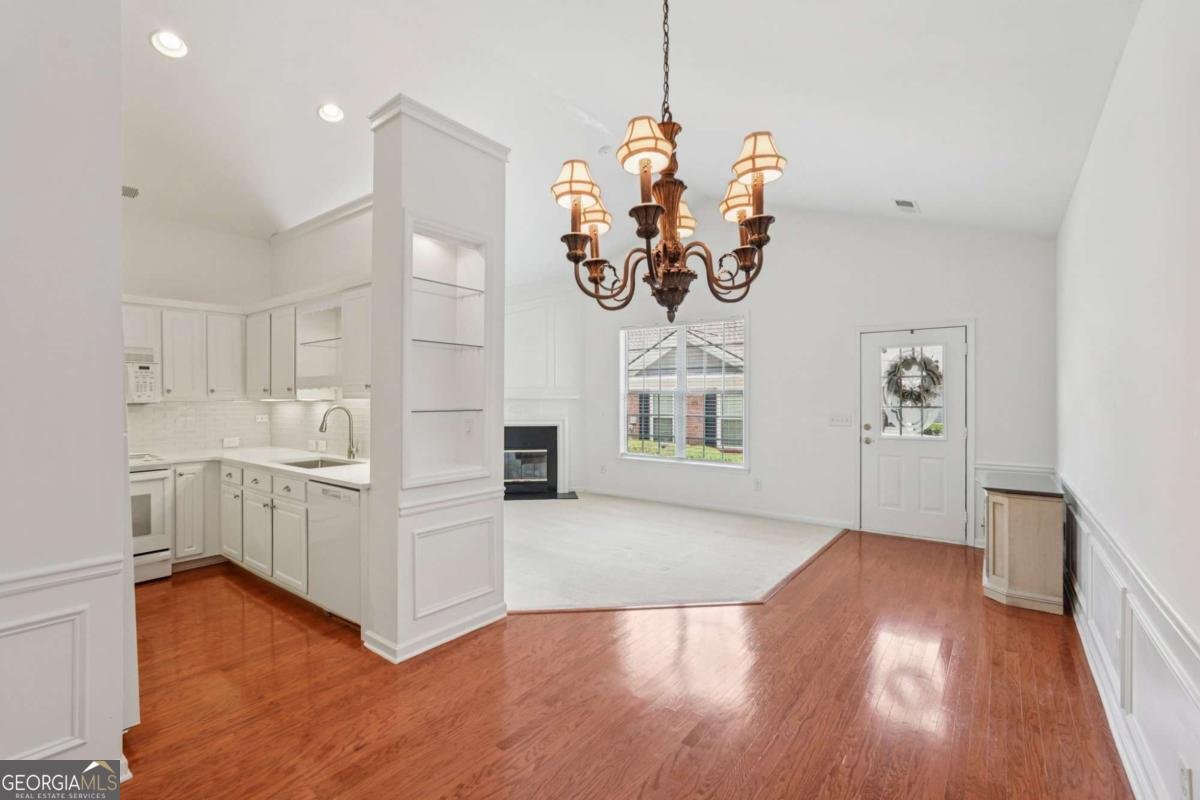 328 Camry Circle Dallas - 12