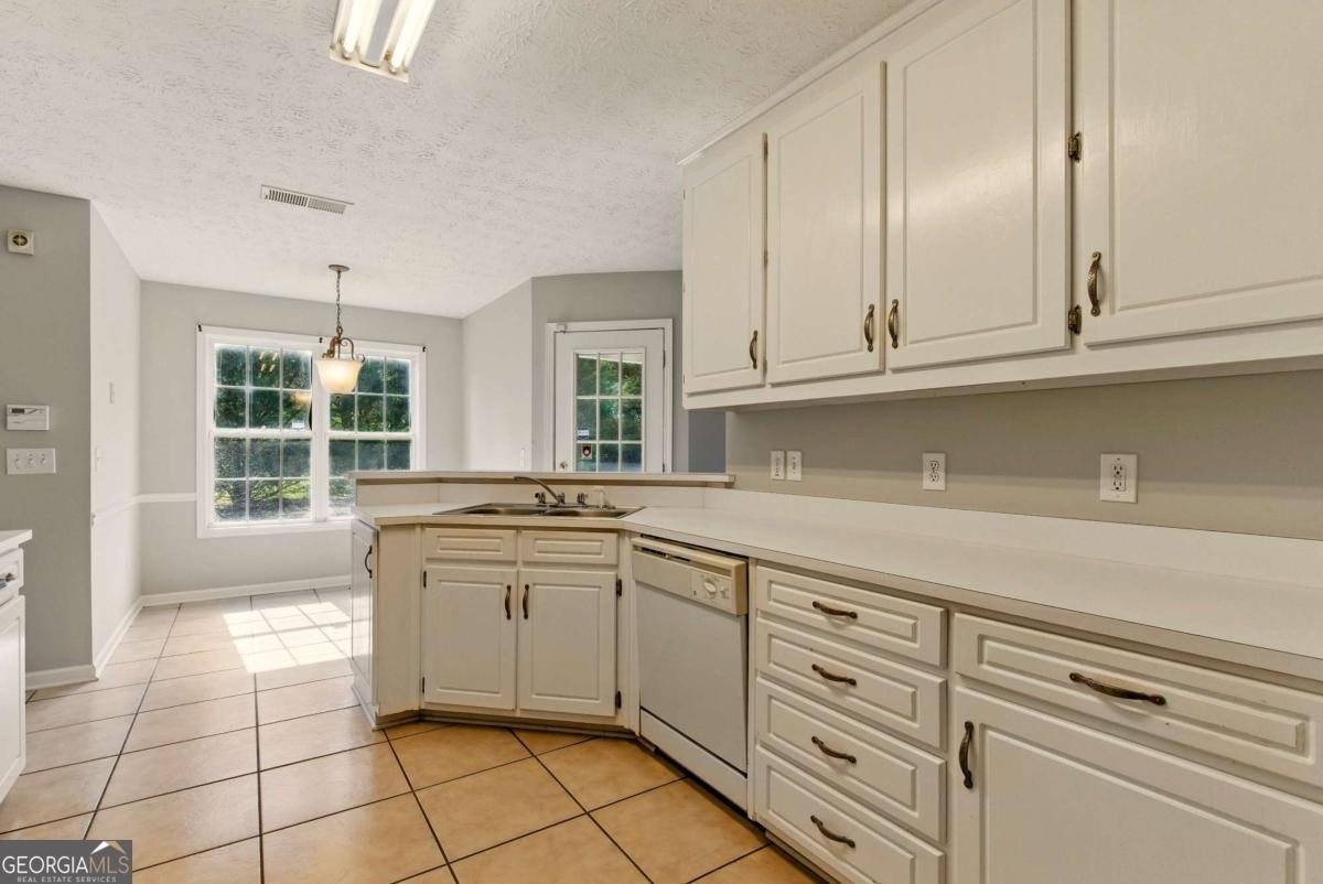 1715 Eden Valley Court Loganville - 12
