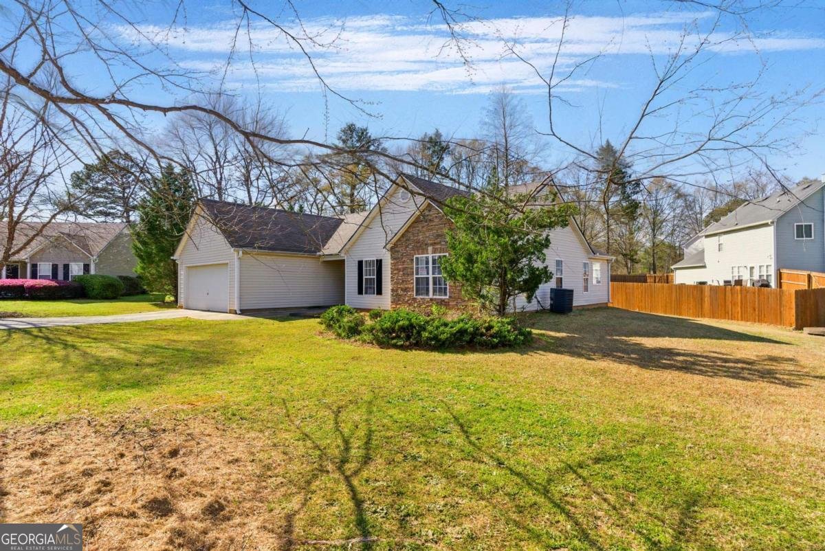 1715 Eden Valley Court Loganville - 27