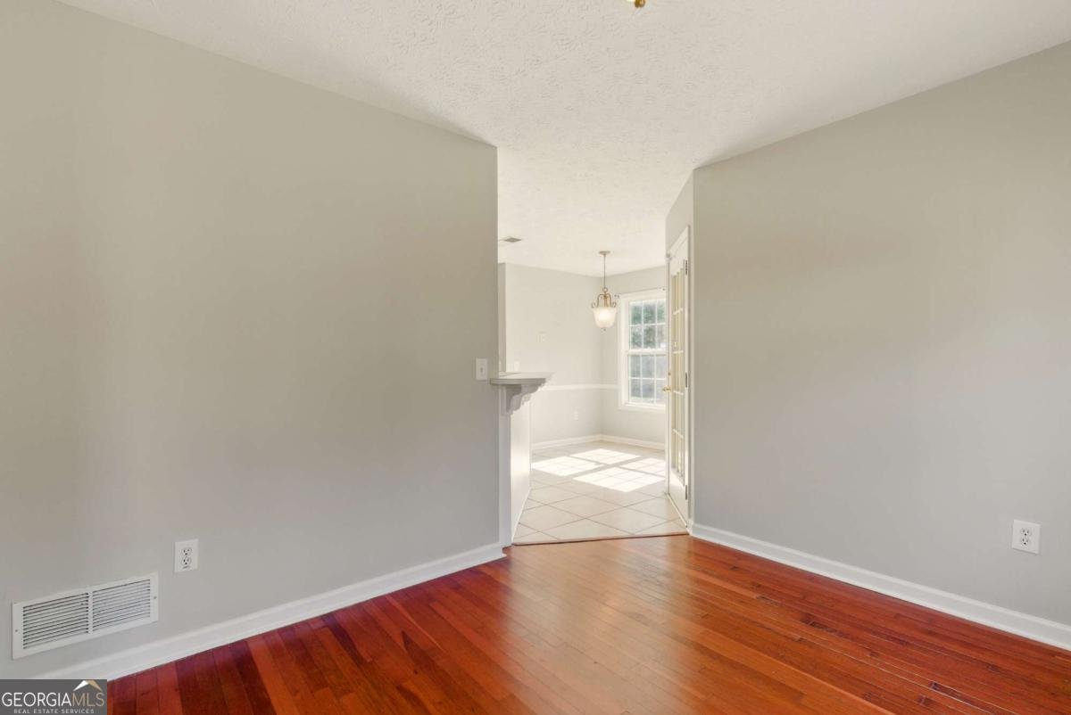 1715 Eden Valley Court Loganville - 7