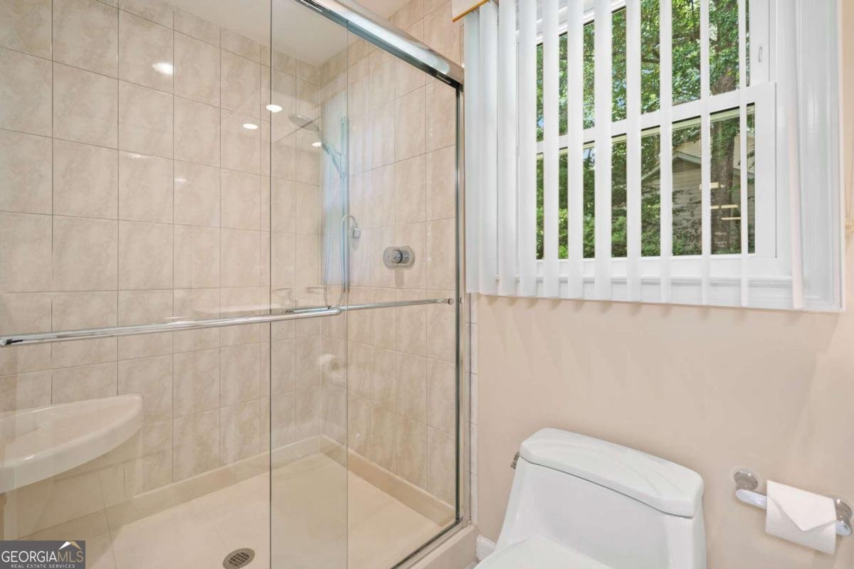 5228 Forest Brook Parkway Marietta - 31