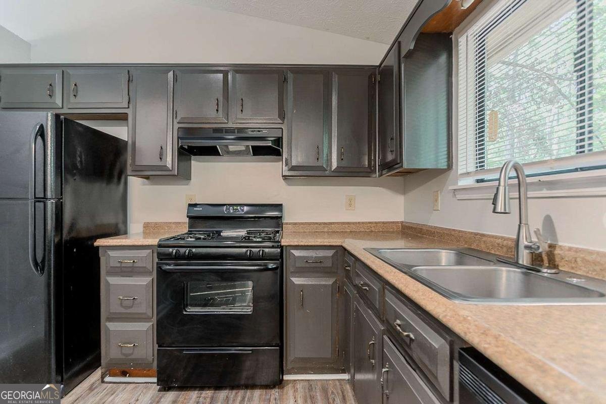 3406 Deshong Drive Stone Mountain - 10