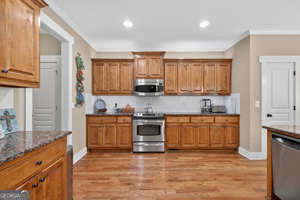 541 Pine Grove Avenue Grayson - 3