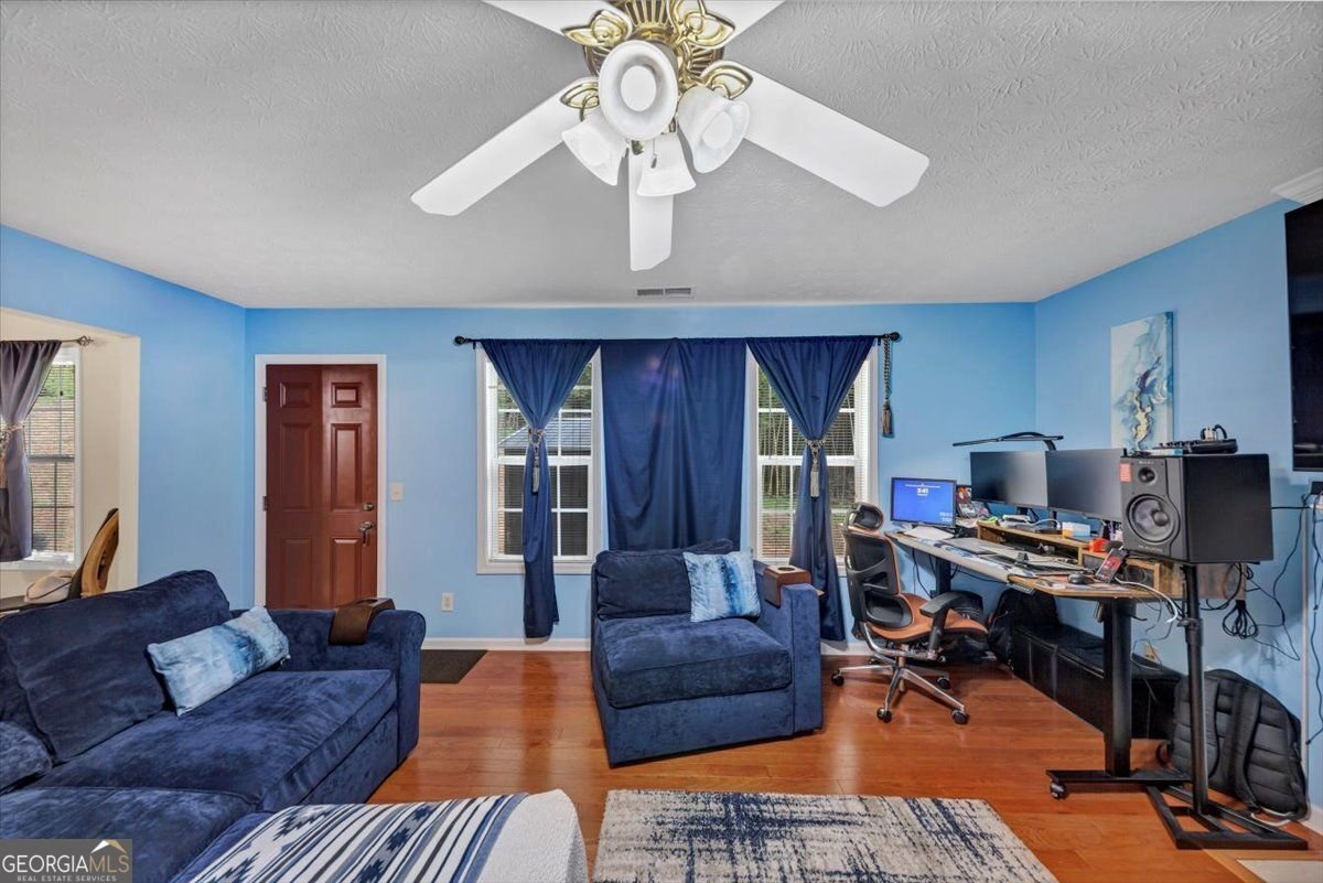 6935 TIMBERS EAST Lane Lithonia - 24
