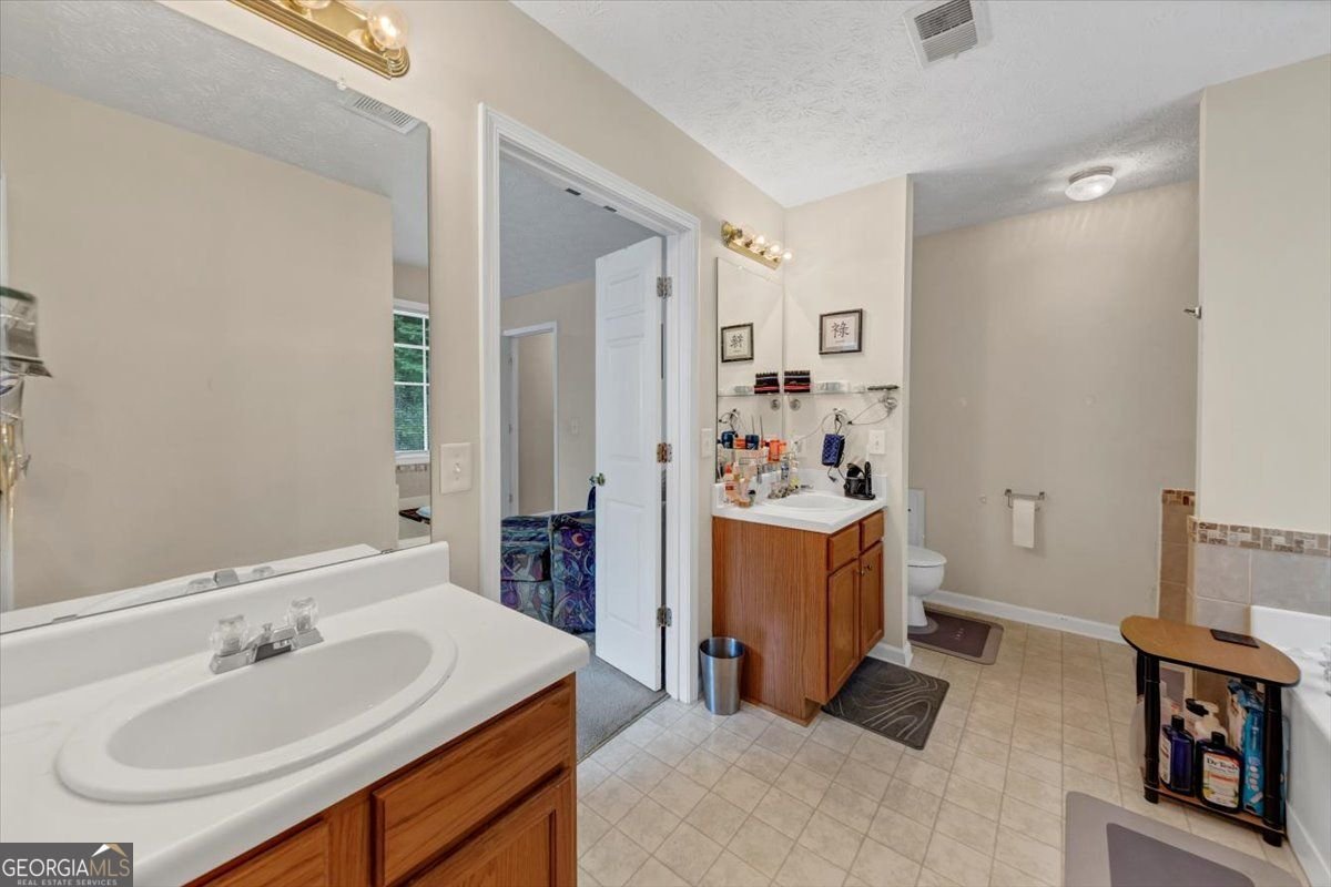 6935 TIMBERS EAST Lane Lithonia - 8