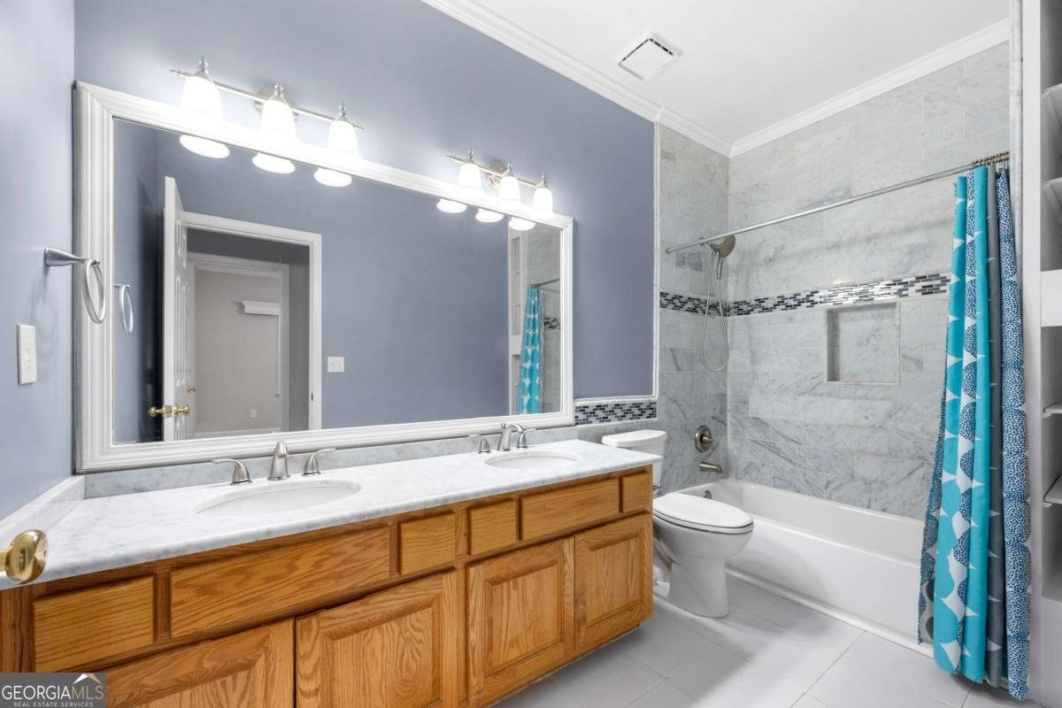 3334 Trails End Road Roswell - 1