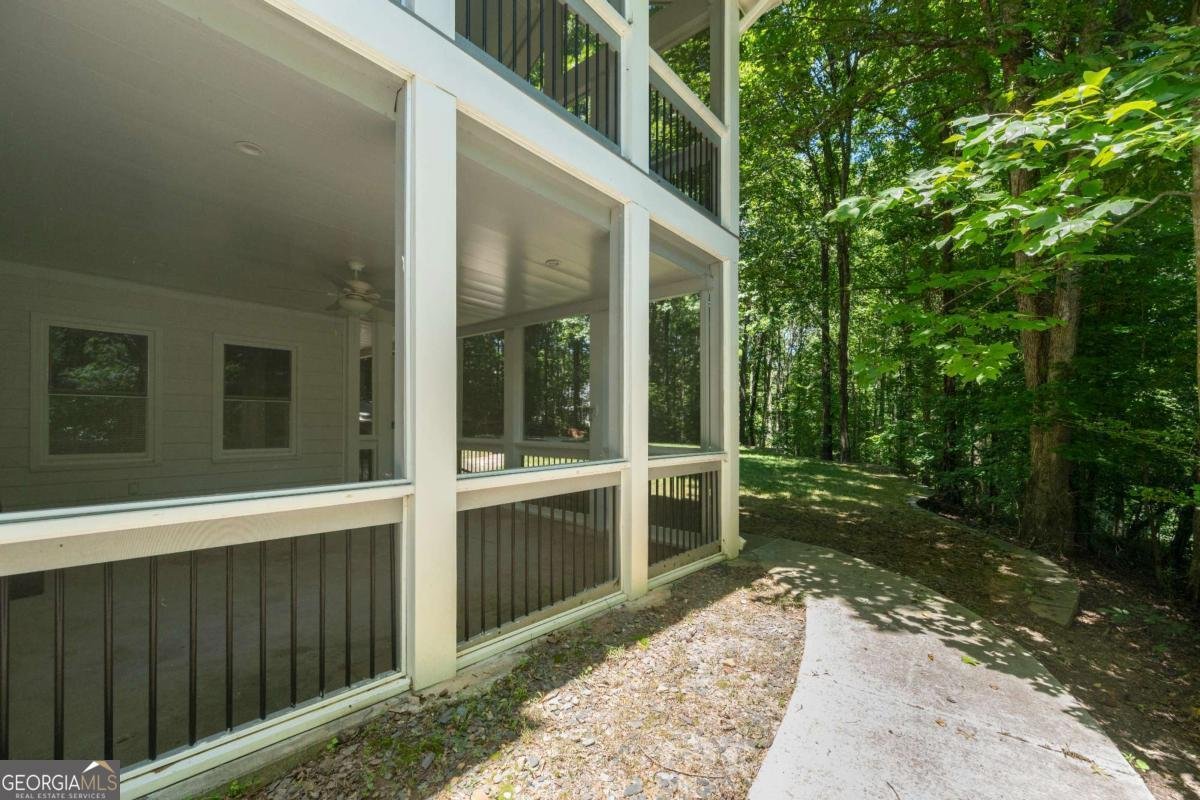 3334 Trails End Road Roswell - 11