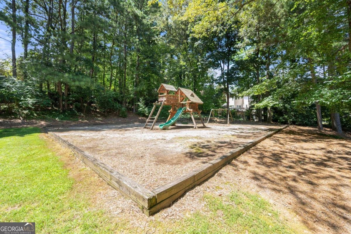 3334 Trails End Road Roswell - 15
