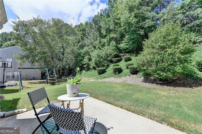 1025 Winthrope Chase Drive Alpharetta - 4