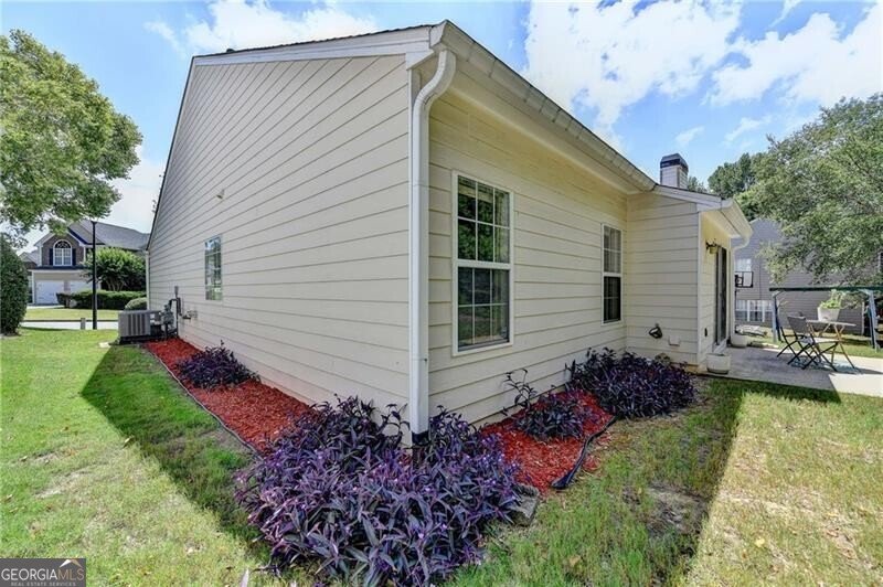 1025 Winthrope Chase Drive Alpharetta - 8