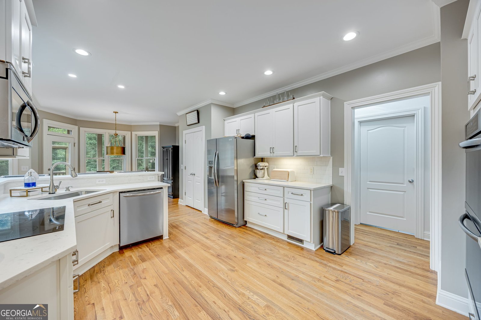 5725 Ridgewater Drive Gainesville - 37