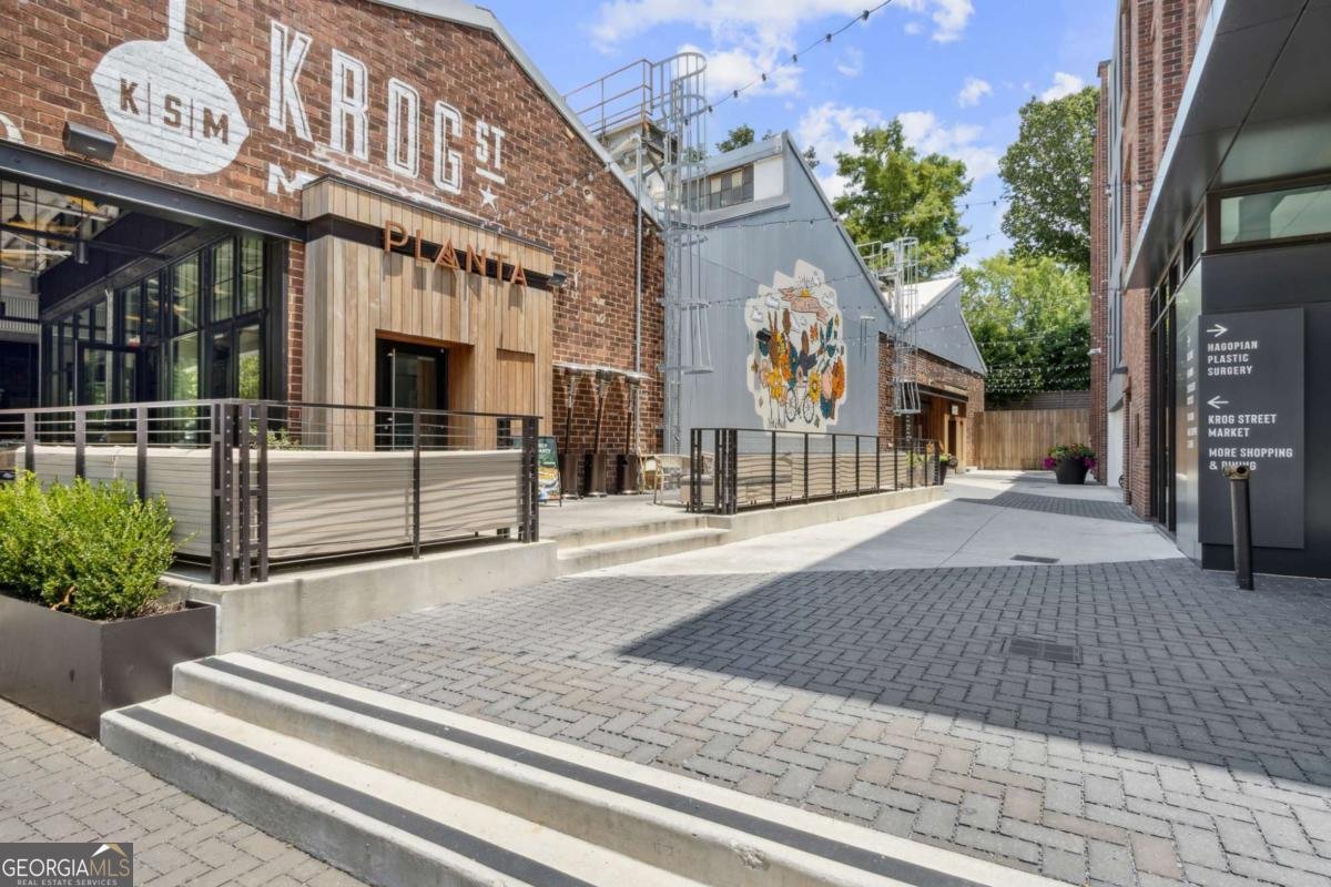 430 Gartrell Street Atlanta - 28