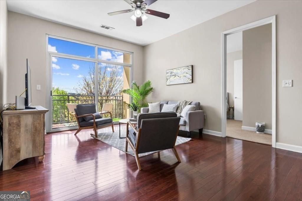 711 Cosmopolitan Drive Atlanta - 10