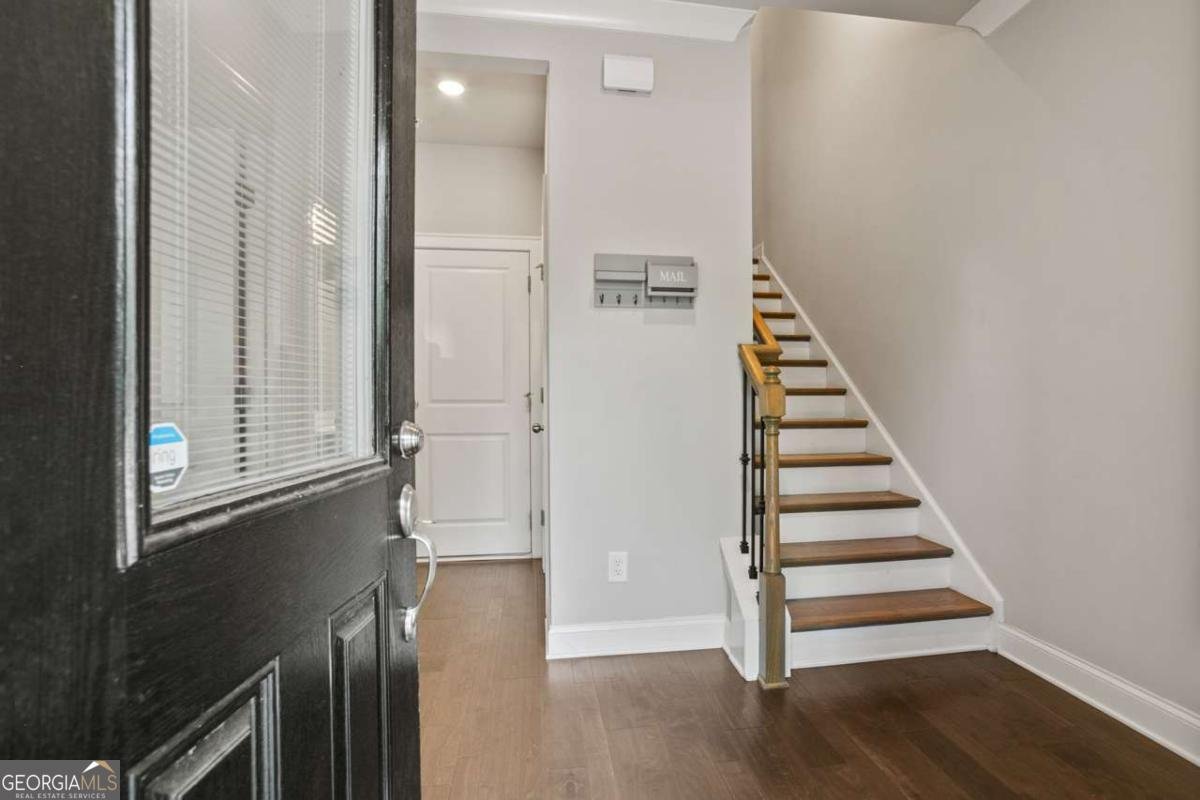 320 Lincoln Street Woodstock - 35