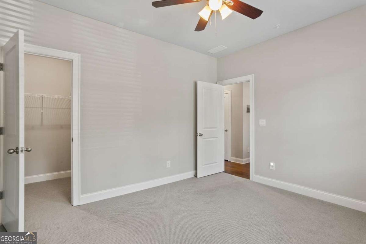 320 Lincoln Street Woodstock - 39