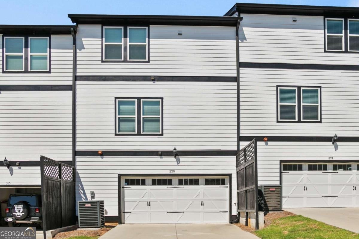 320 Lincoln Street Woodstock - 51