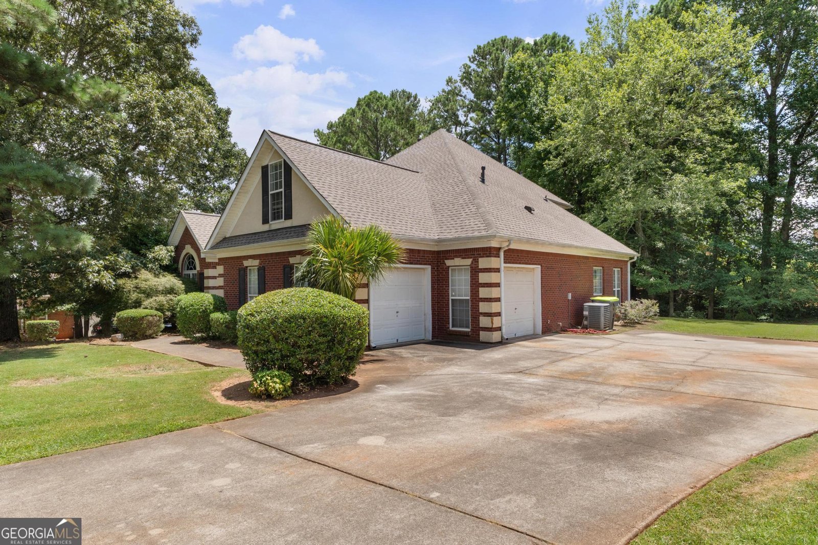 210 Huiet Drive McDonough - 34