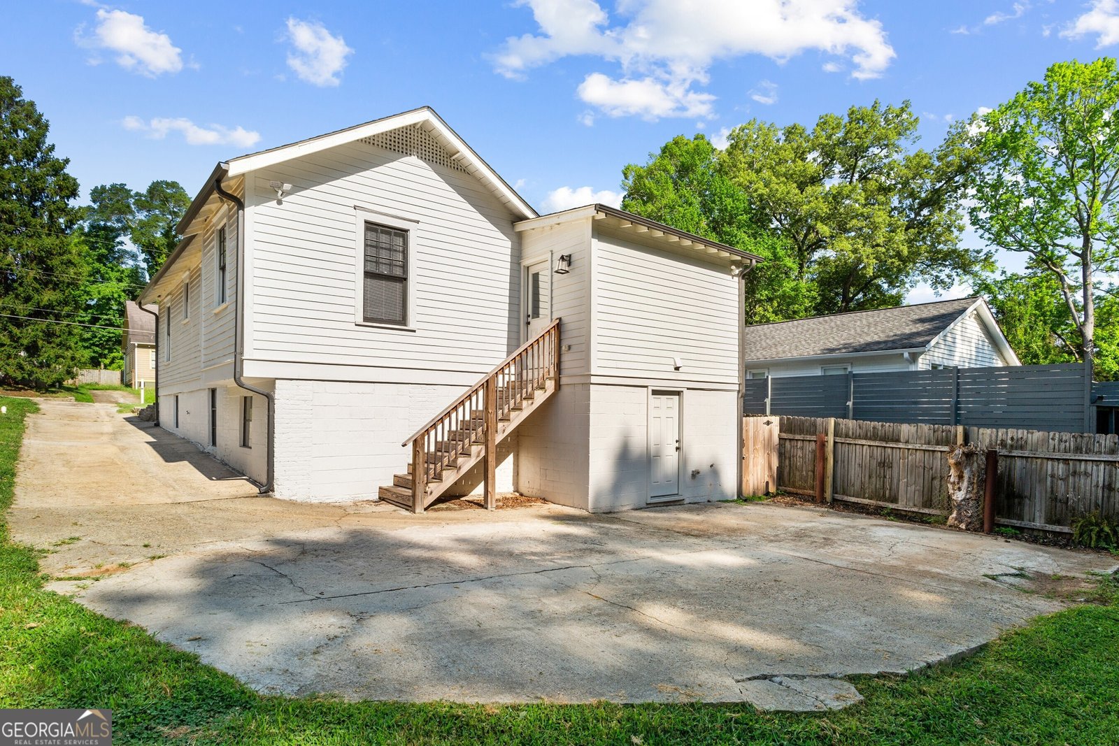 1152 Oakland Drive Atlanta - 35