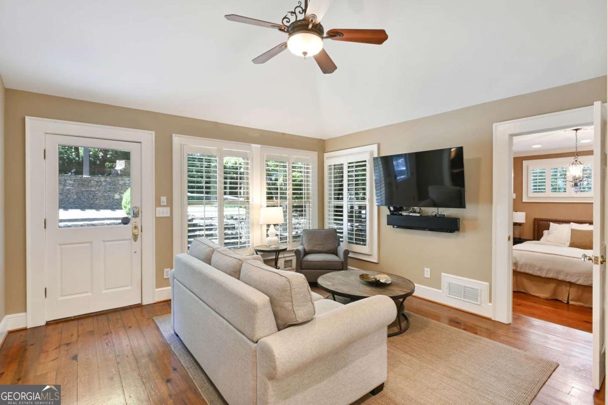 405 Brentwood Drive Atlanta - 16