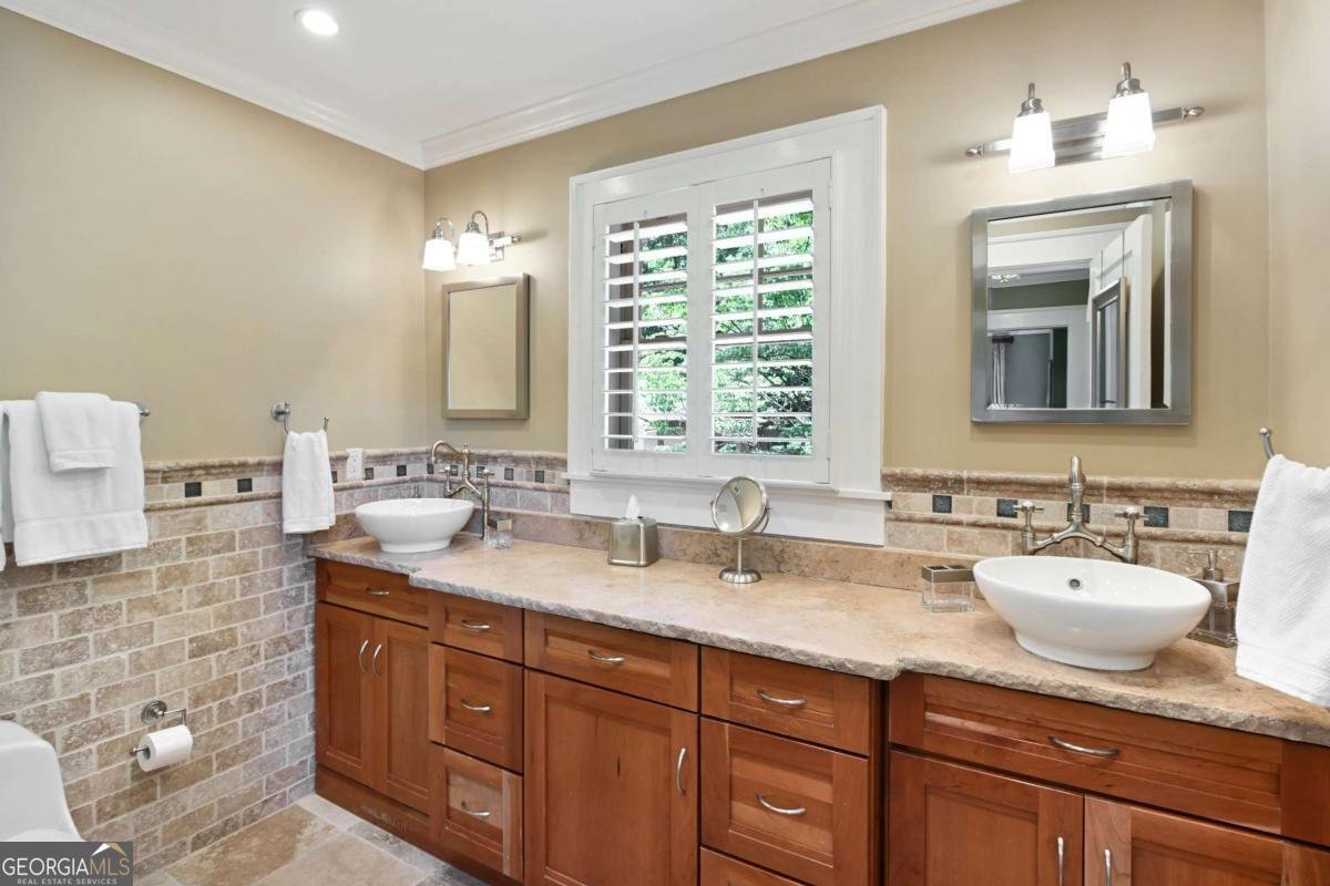 405 Brentwood Drive Atlanta - 24