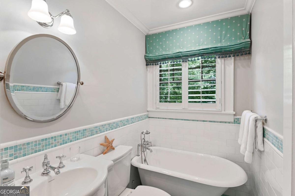 405 Brentwood Drive Atlanta - 27