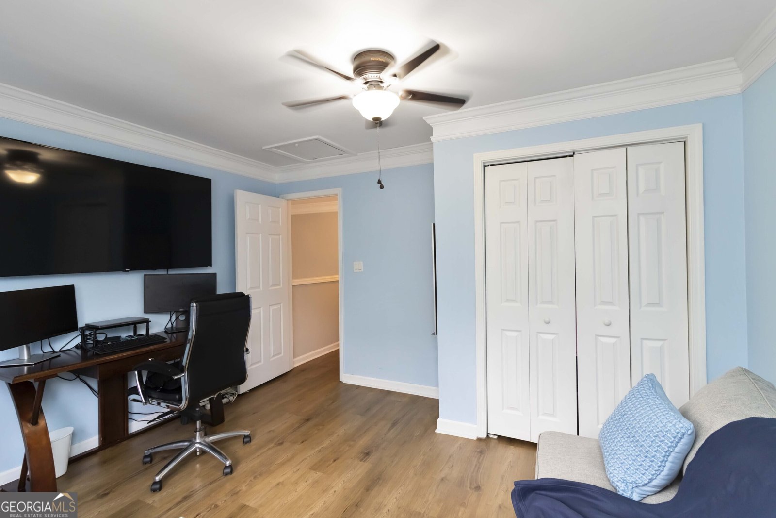 5995 Turfway Park Court Sugar Hill - 1