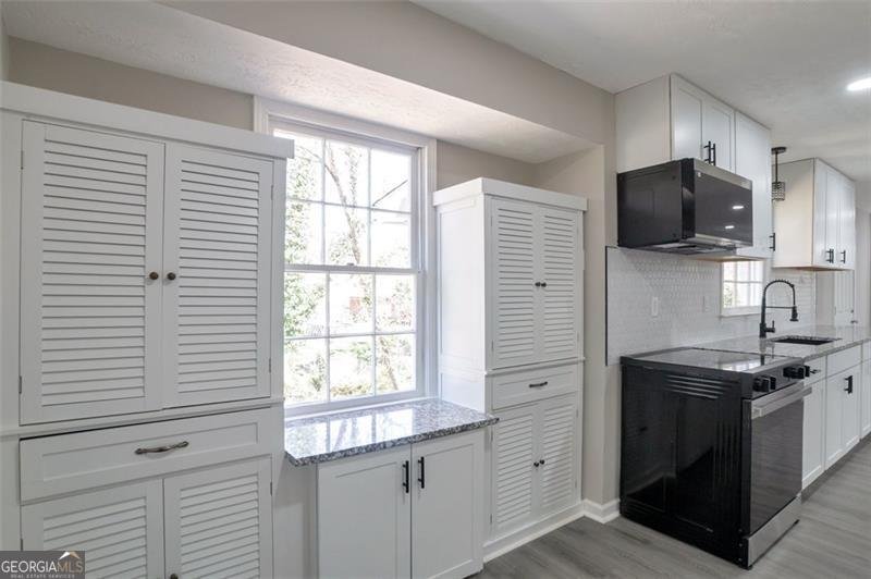 4620 CENTRAL Stone Mountain - 10